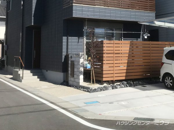 
					外壁・フェンス / オープンスタイル / スクリーンフェンス / 
				